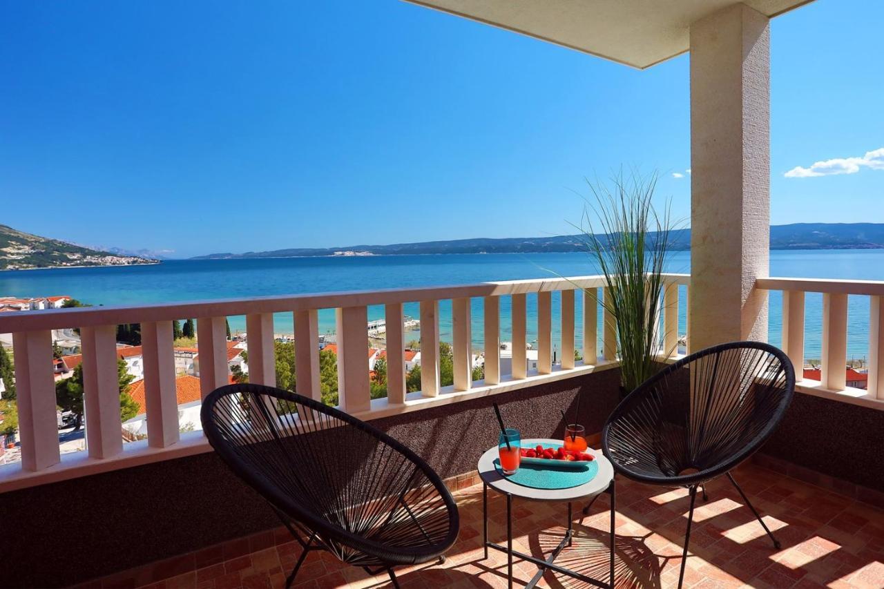 Villa Matan - Only 200M From The Sandy Beaches, Private 28M2 Pool Омиш Экстерьер фото